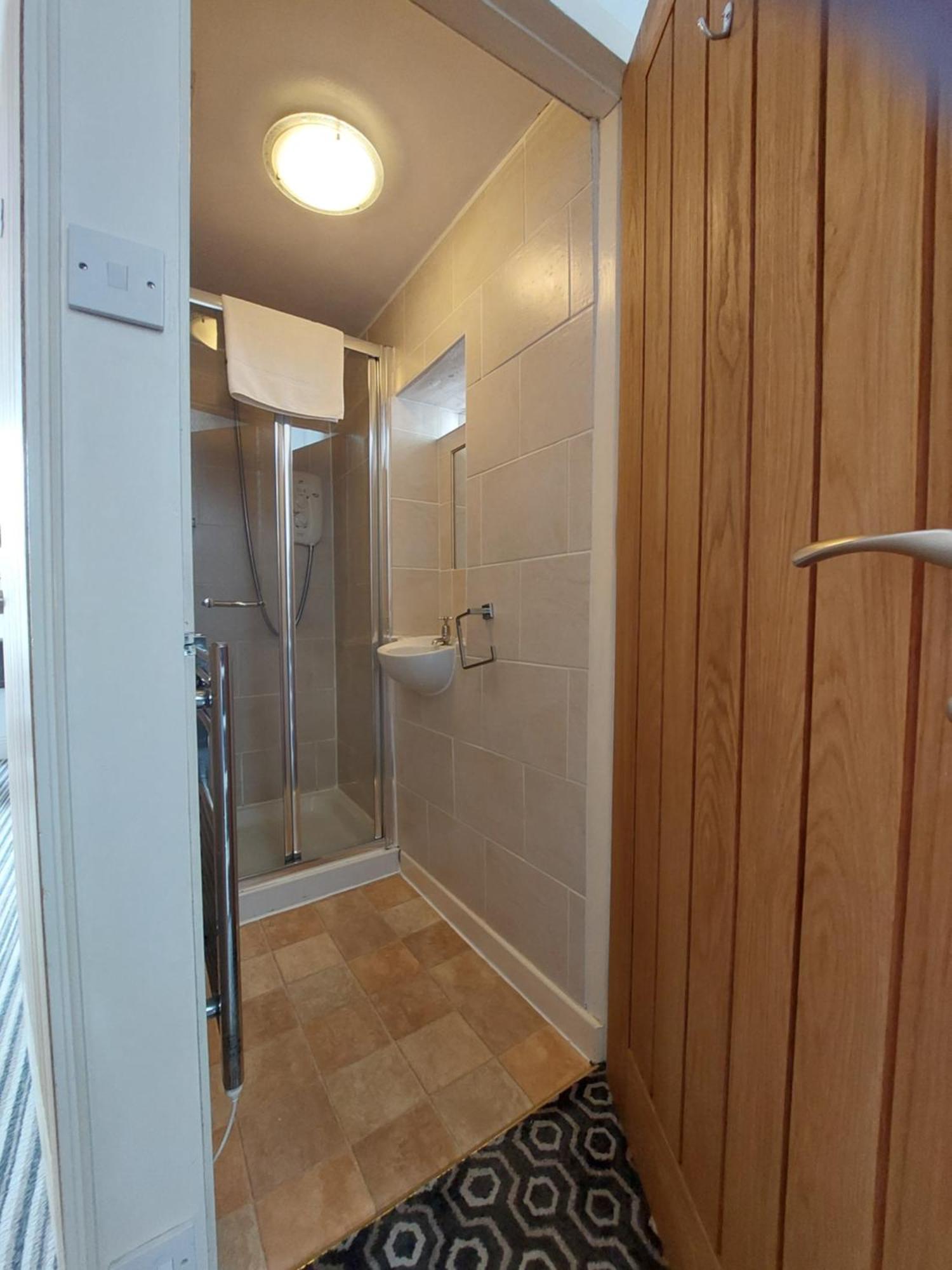 All Seasons Guest House Windermere Room photo